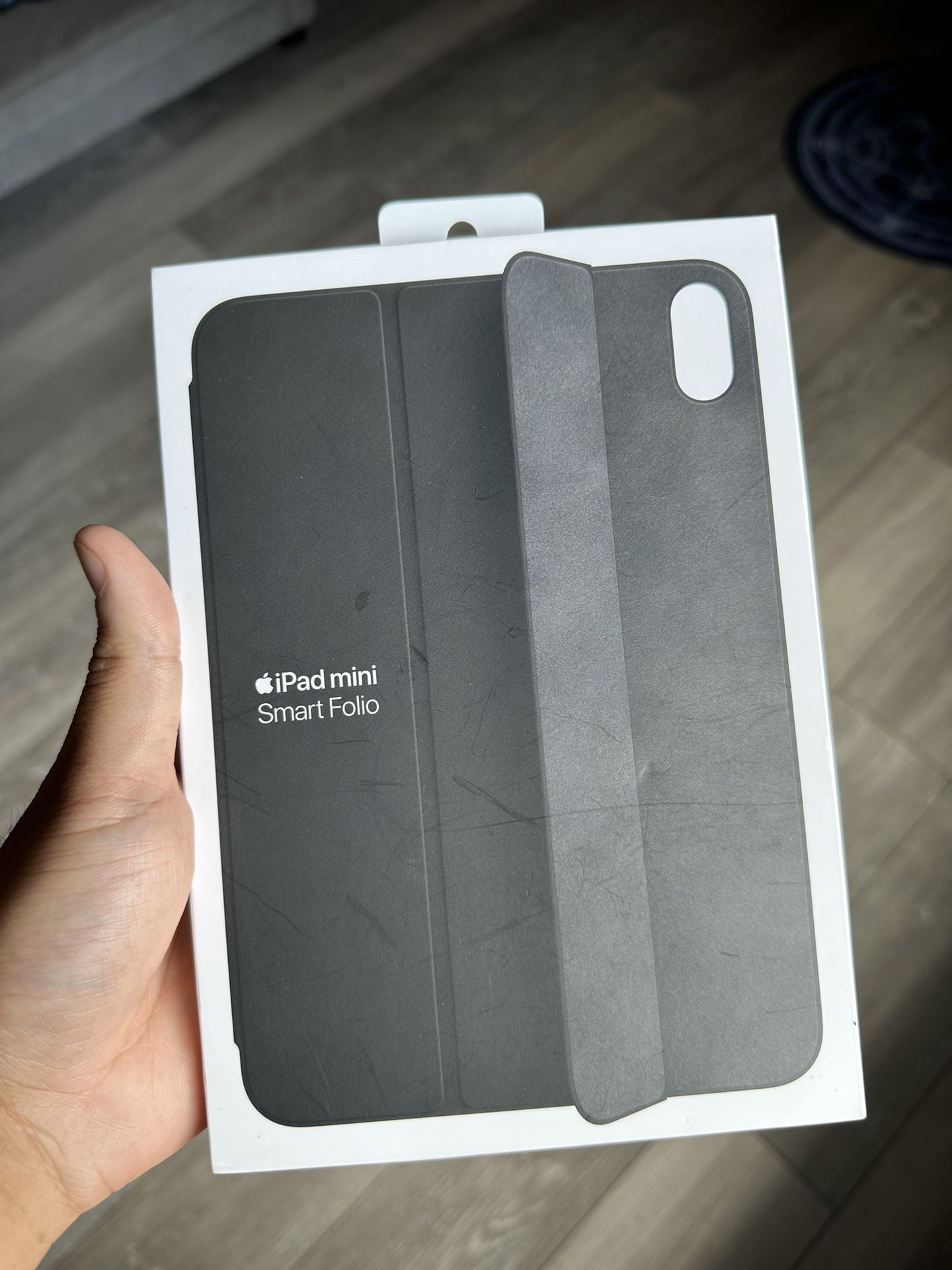 IPad Mini 6 Generation Apple Smart Folio Case for Sale in Spanaway, WA -  OfferUp
