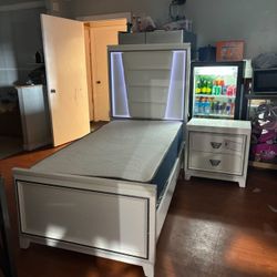 NEW TWIN SIZE LED BED WITH MATTRESS AND FREE DELIVERY-  BEDROOM FURNITURE AVAILABLE SPECIAL FINANCING 