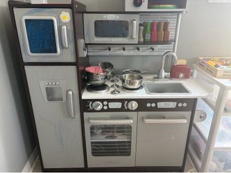 Kids Playkitchen