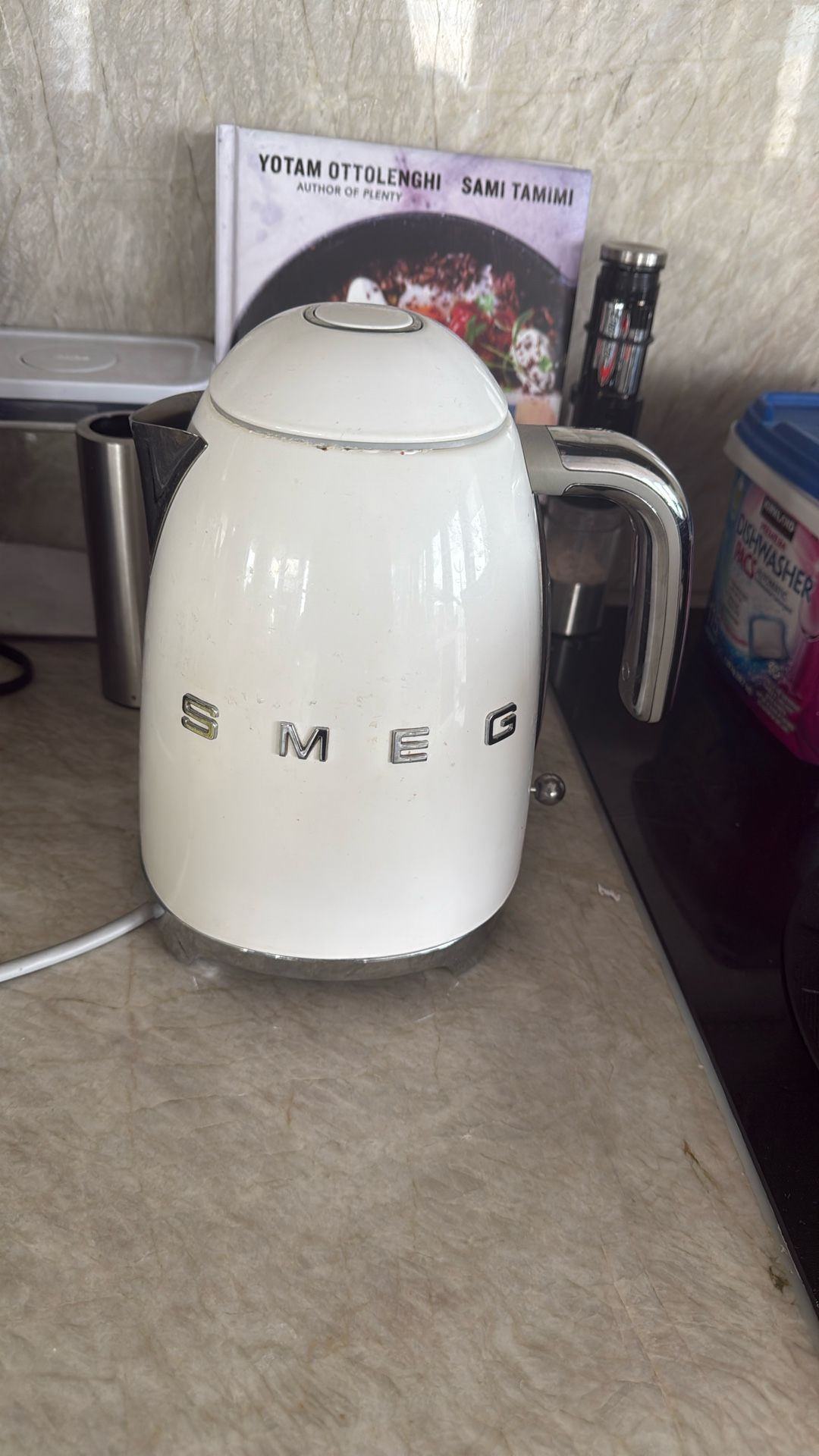 Electric kettle