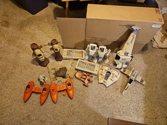 Large lot of original vintage 1970s and 80s Star Wars vehicles and playset parts!