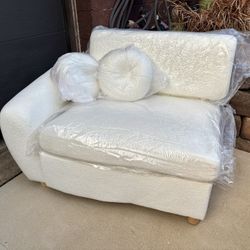 NEW 44” wide oversized chair, FREE LOCAL DELIVERY
