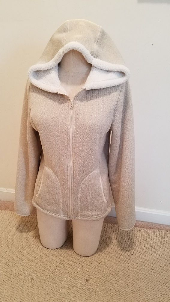 Women's Fleece Size Medium