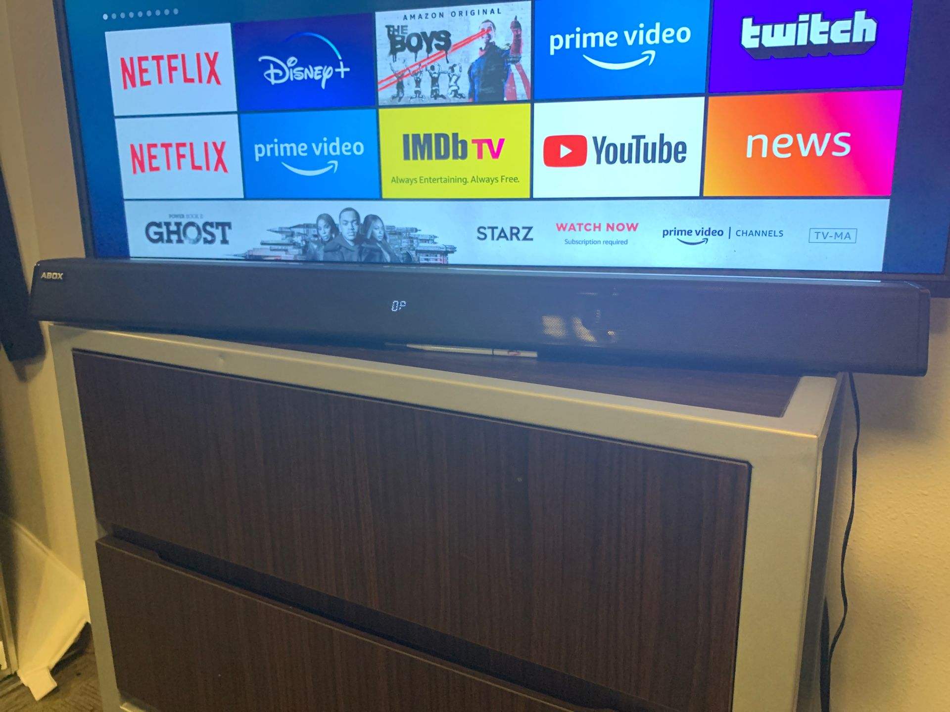 Sound bar with subwoofer wired and wireless Bluetooth 5.0