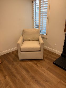 Accent Chair - Good Condition - $120