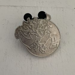 Retro Disney Trading Pin