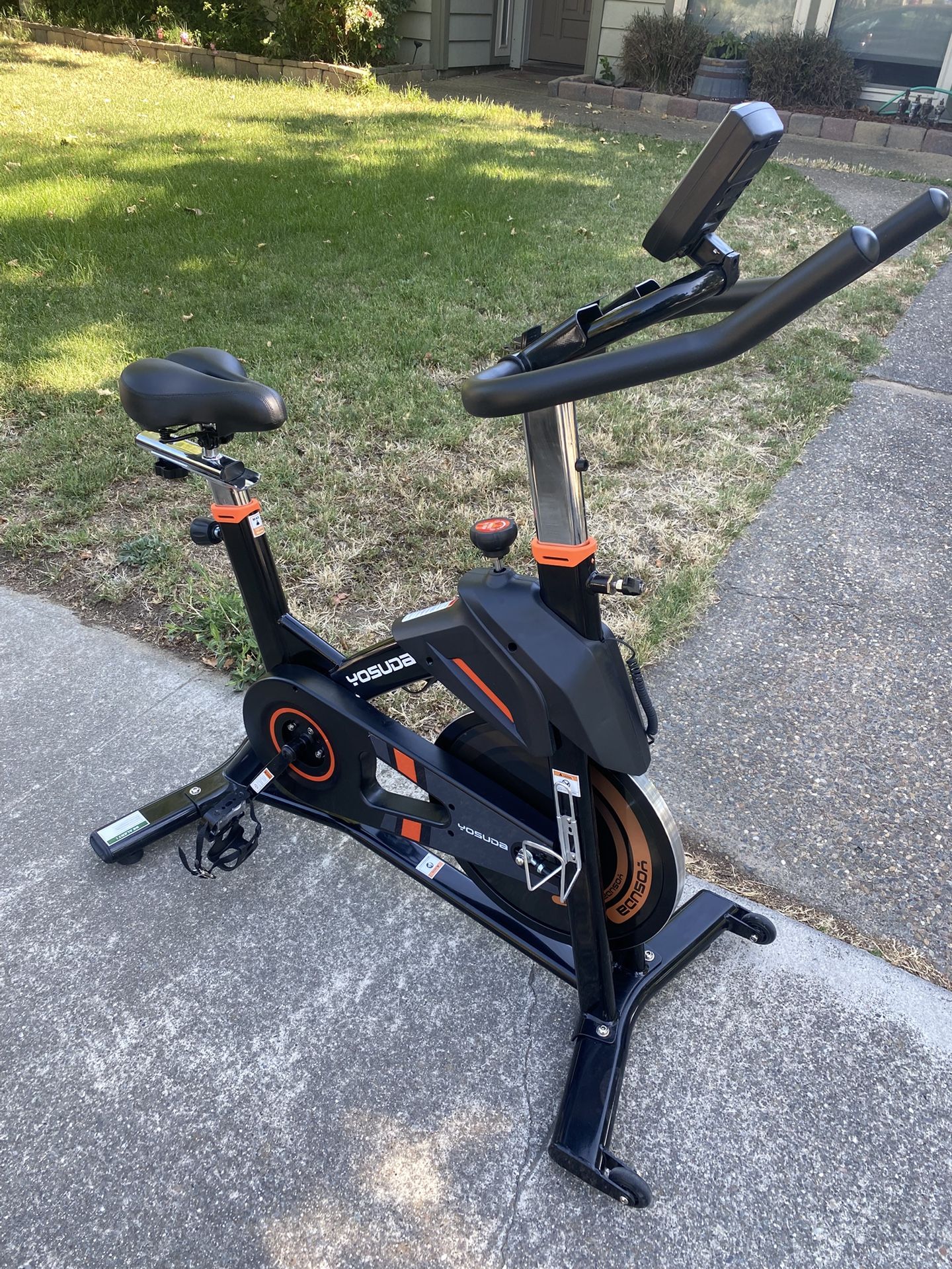 YOSUDA Light Commercial Exercise Bike for Home Magnetic Exercise Bike Stationary 350LB Capacity