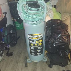 MCGRAW 21 Gallon, 175 PSI Oil-Free Vertical Shop/Auto Air Compressor And 50ft Hose