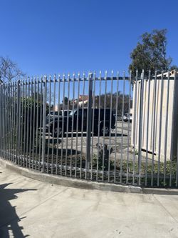 Fence/gate Fabricator
