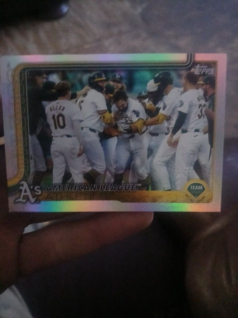 Topps Baseball Cards