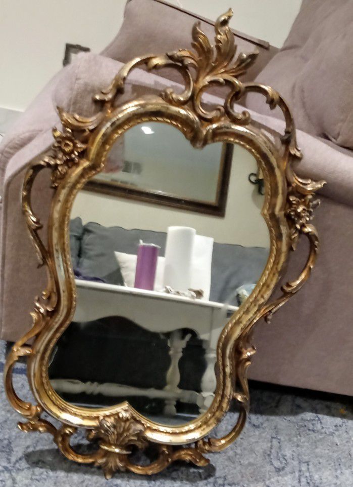 Vintage Syroco Gold Mirror 19"w x 30"l