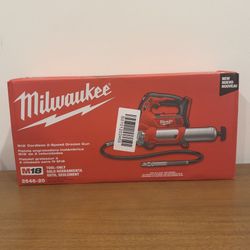 Milwaukee M18 18V Lithium Ion Cordless Grease Gun (Tool Only) **Brand New**