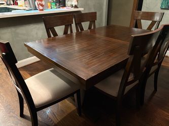 Dining set