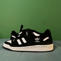 Adidas Forum Low Panda Size 10