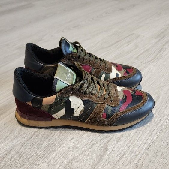 Valentino Garavani Camouflage Sneakers FIRM PRICE