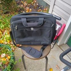 Dell Laptop Computer Bag 17 In