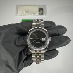 Men’s Stainless Steel Luxury Watch