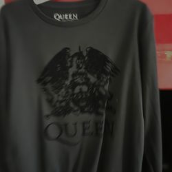 Queen original sweater size M