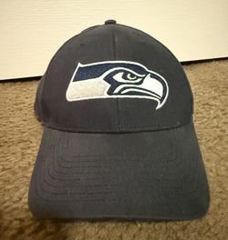 Seattle Seahawks NFL Hat Mens M/L Fitted Stretch Blue Football