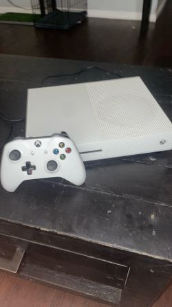 Microsoft Xbox One S