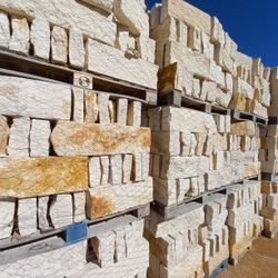 White Brown Natural Stone Bricks