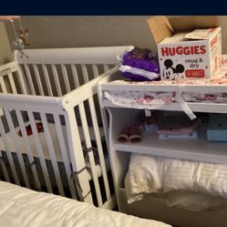 Baby Changing Station 