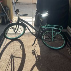 Firmstrong Bella Fashionista Woman's Beach Cruiser Bike.