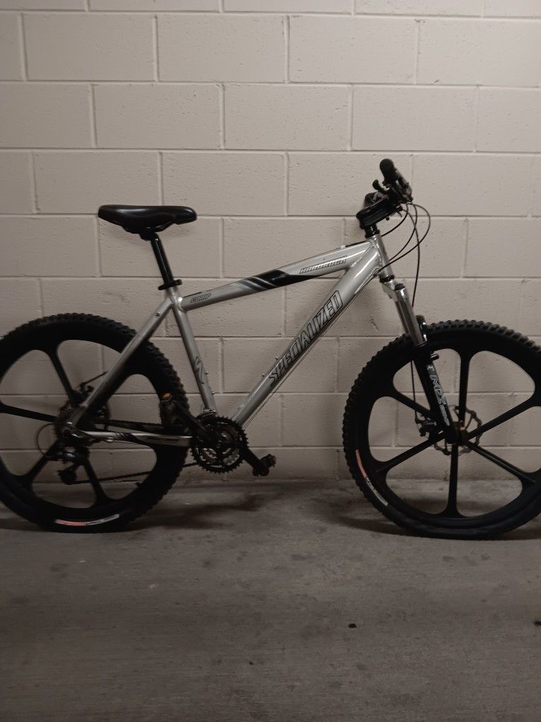 SPECIALIZED HARDROCK COMP LARGE FRAME