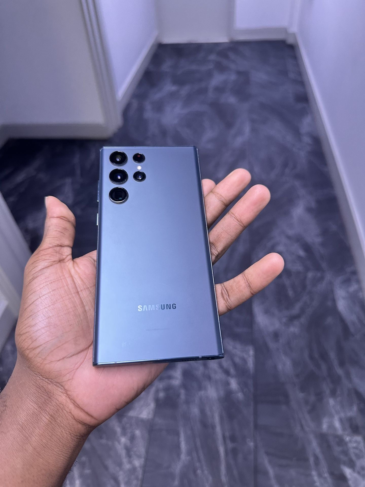 UNLOCKED SAMSUNG GALAXY S22 ULTRA/ SEE DESCRIPTION 