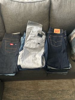 Men’s pants size 34 waist 32 length ONLY