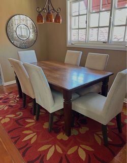 7PC Dining Set!