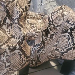 New - Knee-High snake skin boot Size 8