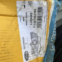 BMW M3 335i Magneti Marelli Left Headlight LUS5