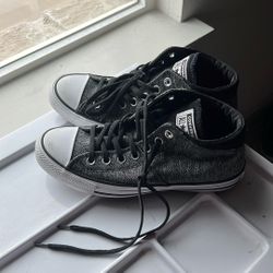Converse High Tops, Size Women’s US9