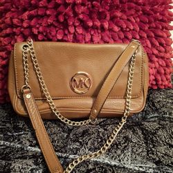 Michael Kors Leather Small Purse Like New