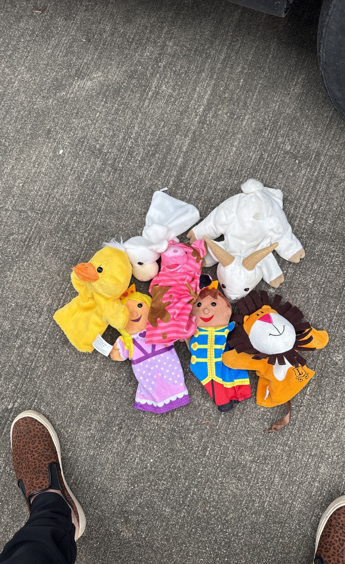 Kids Hand ✋🏿 Puppets