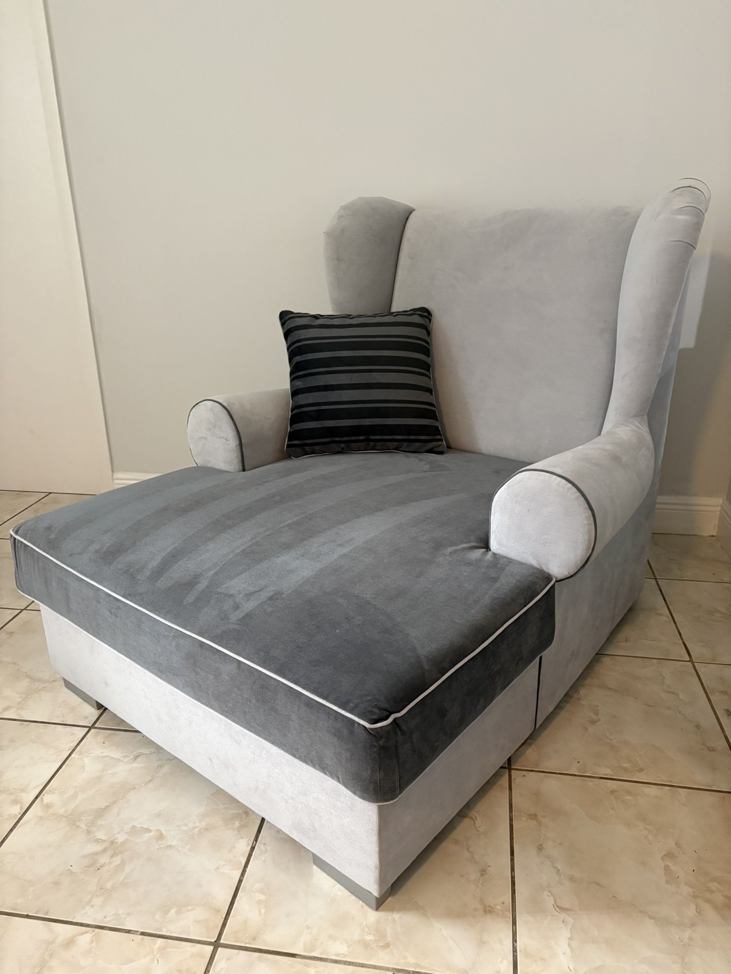 Wingback Lounge Chair