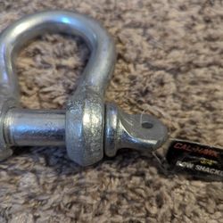 New 3/4 Bow Shackle