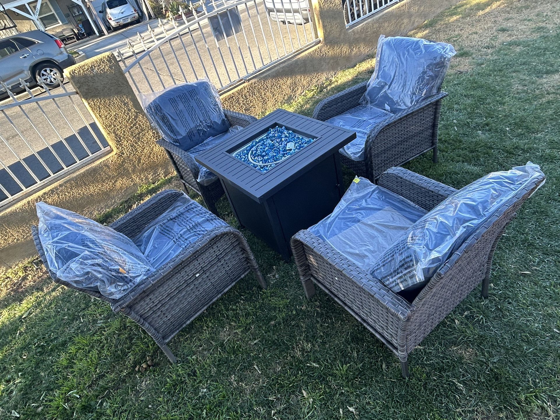 Patio Set Furniture Outdoor New In The Box