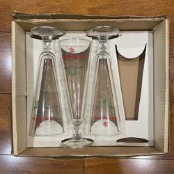 Vintage Budweiser Anheuser-Busch Holiday Glasses Set Of 3