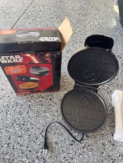 Star Wars Death Star Waffle Maker