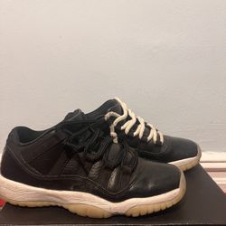 Jordan 11 Retro Low 72-10 - US 7
