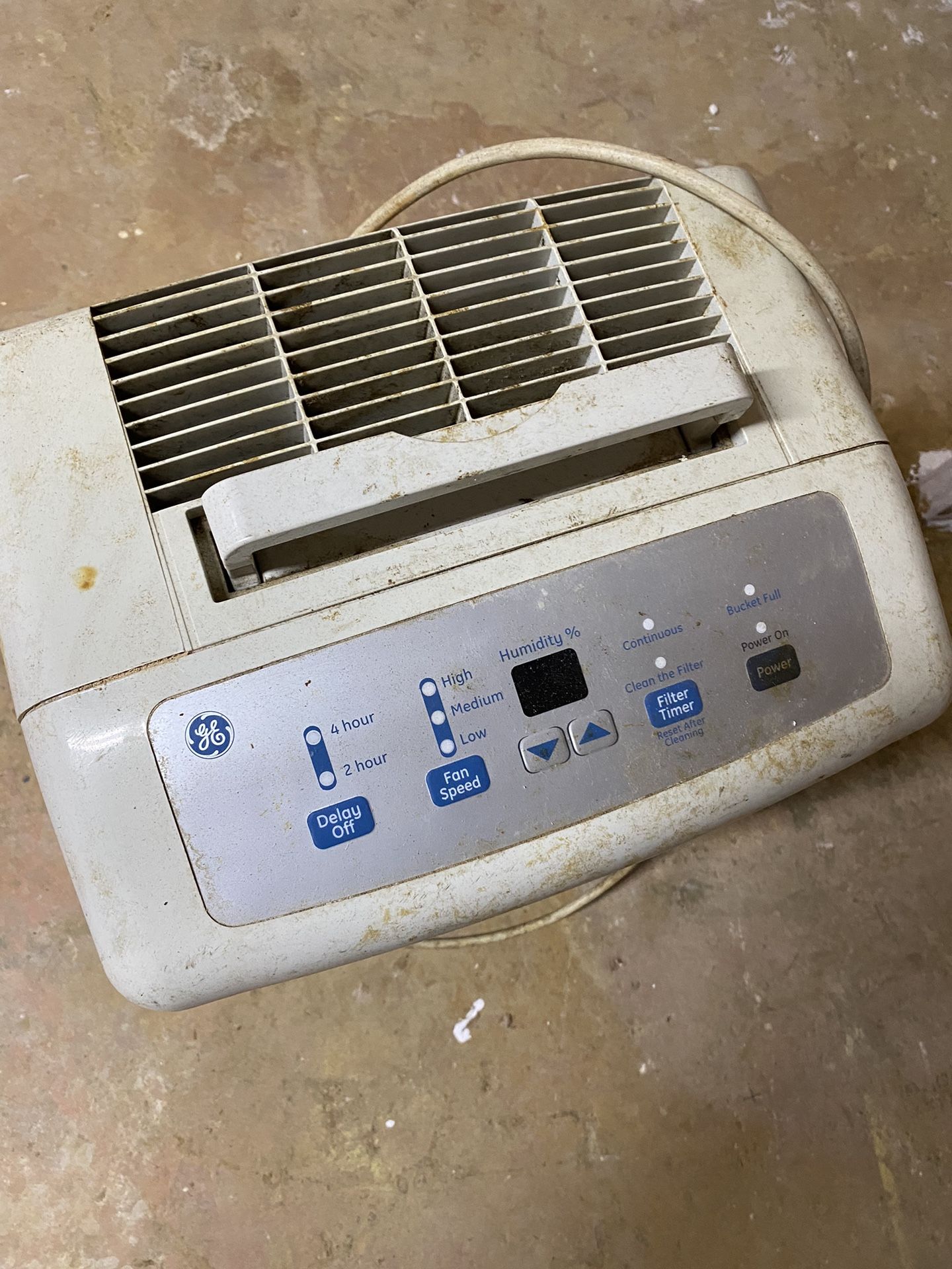 GE 30 Pint Dehumidifier 