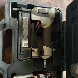 Porter Cable 23 Gauge Nail Gun With Two Nail Boxes 