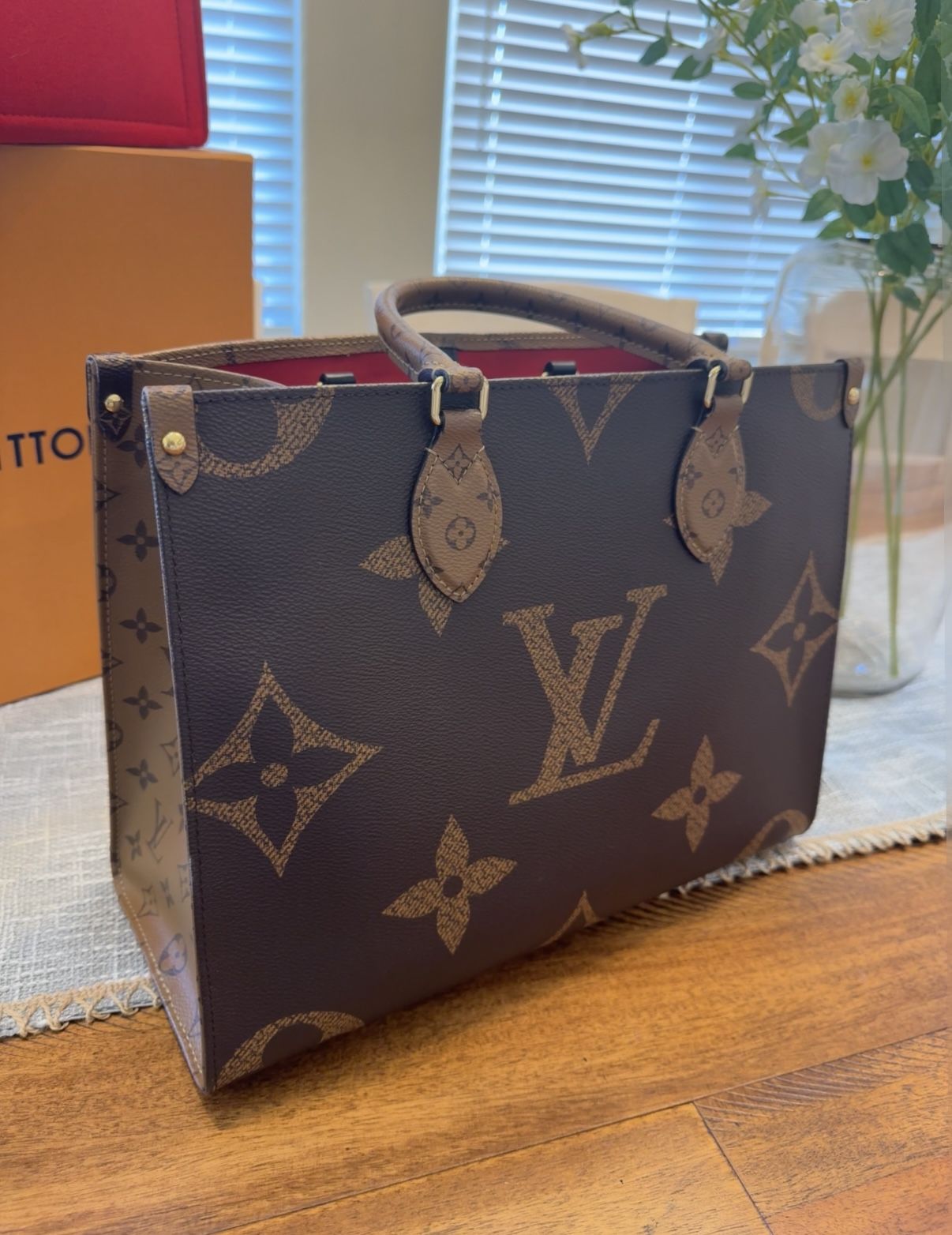 Authentic Louis Vuitton On The Go MM