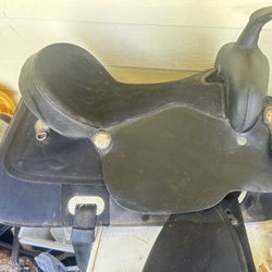 Western Saddle 