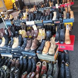 WORK BOOTS  FOR SALE!DIFERENTS SIZES AVAILABLE PRICES $45 TO $150