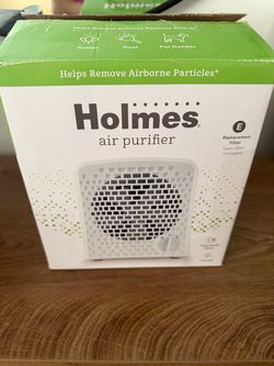 Small air purifier
