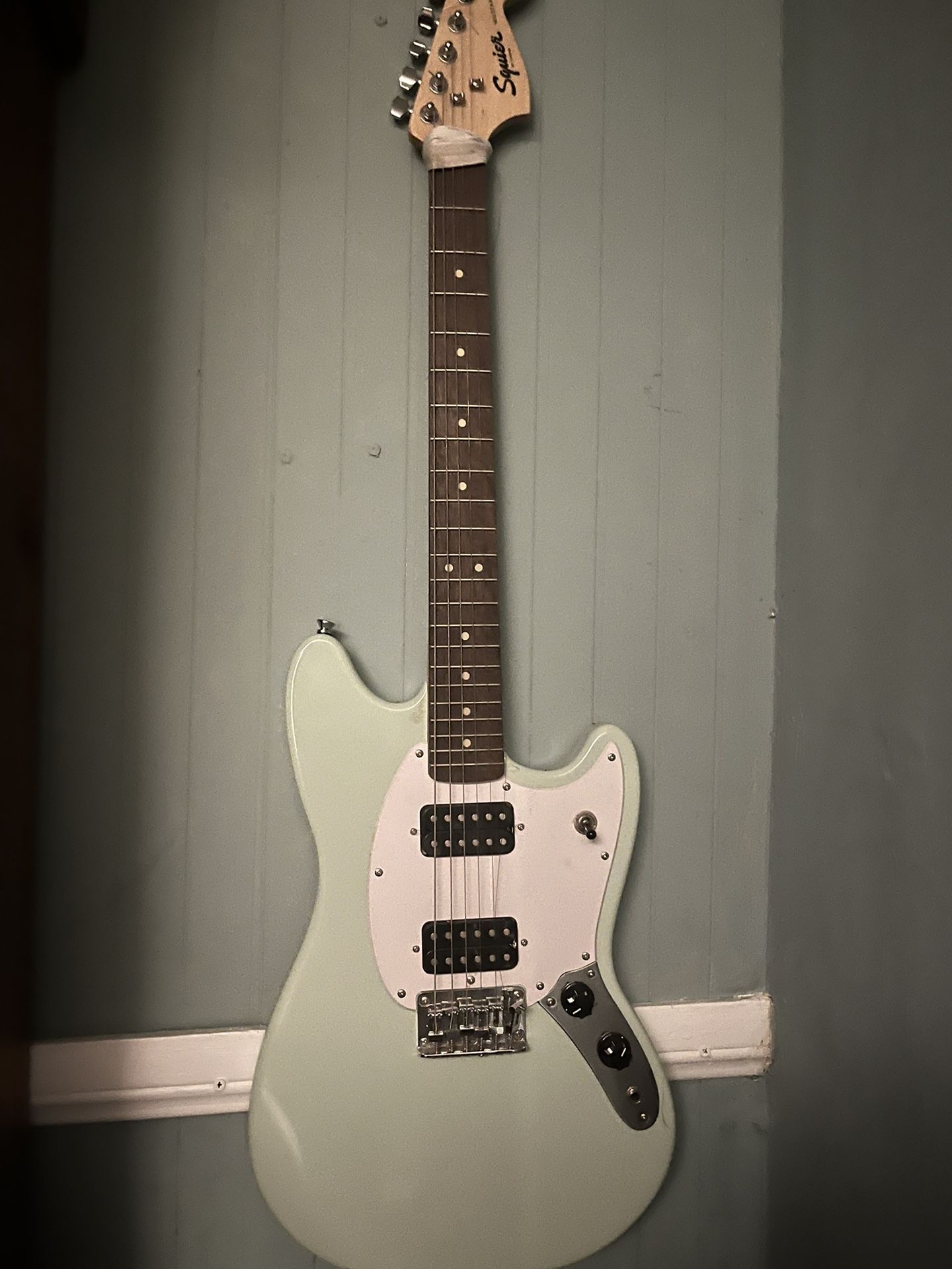 Squier Bullet Mustang HH electric guitar in Surf Green