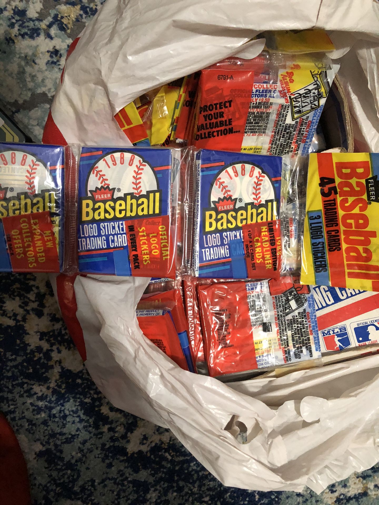 Fleer 1988 Baseball Trading Cards With Stickers